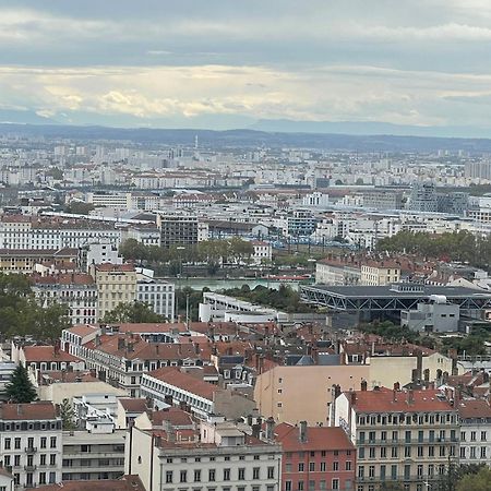 Chambre Dans Les Hauteurs De Lyon Proche Fourviere Chez L Hote Esterno foto
